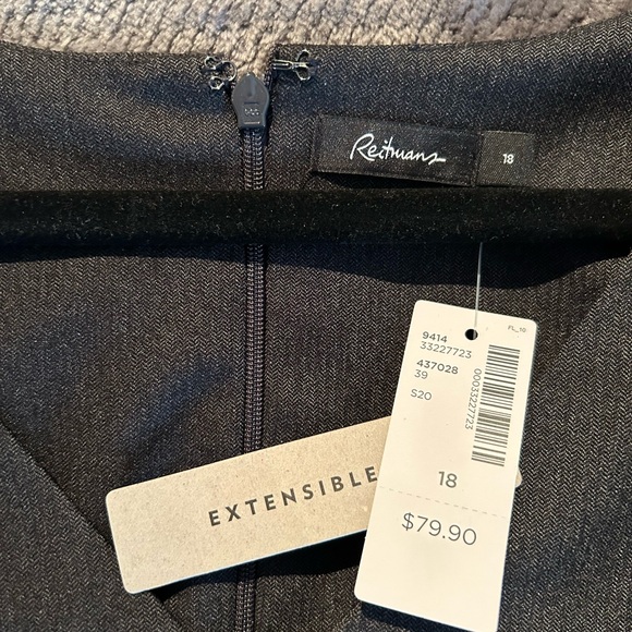 Reitmans Black Midi Dress - Picture 4 of 4